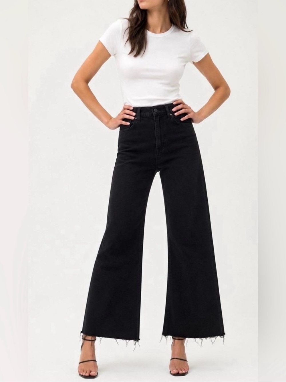 Zara Black High-Waist Wide-Leg Raw-Hem Jeans